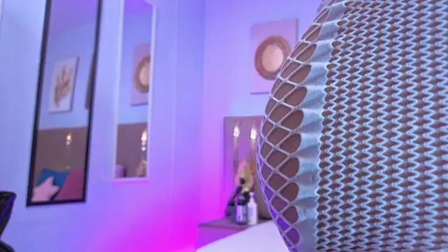 Snapshot of sarah_cruzz_ chatting on November 26, 2025, 1:27 am sarah cruzz online show from November 26, 2025, 1:27 am