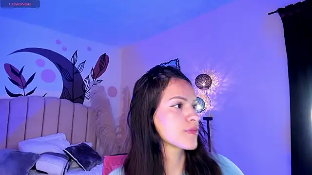 Snapshot of katherin_smith_ chatting on February 5, 2025, 6:37 pm katherin smith online show from February 5, 2025, 6:37 pm