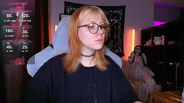 Snapshot of CutieTori chatting on November 30, 2025, 9:32 am CutieTori online show from November 30, 2025, 9:32 am