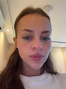 Snapshot of AngelinaTeller chatting on February 12, 2026, 1:38 am AngelinaTeller online show from February 12, 2026, 1:38 am