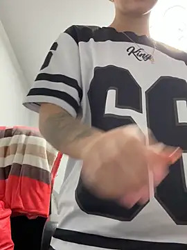 Snapshot of AngelinaTeller chatting on November 26, 2025, 2:00 am AngelinaTeller online show from November 26, 2025, 2:00 am