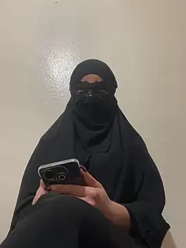 Hijabi HotGirls online show from February 26, 2025, 8:15 pm