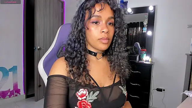 Lips SaraSofia2 online show from March 19, 2025, 8:22 pm