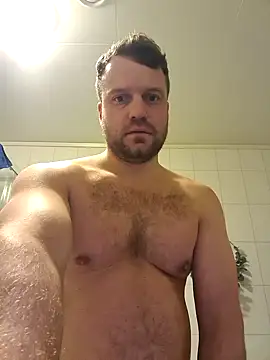 Machoviking1 online show from October 5, 2025, 11:34 am