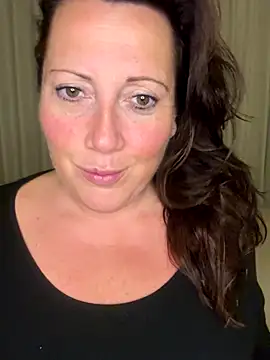 xsexycurvymilf online show from October 2, 2025, 6:22 pm