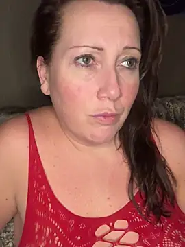 xsexycurvymilf online show from February 19, 2025, 9:03 pm