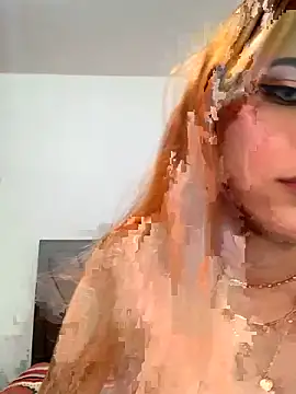 Snapshot of hanaa_18 chatting on March 4, 2025, 5:03 pm hanaa 18 online show from March 4, 2025, 5:03 pm