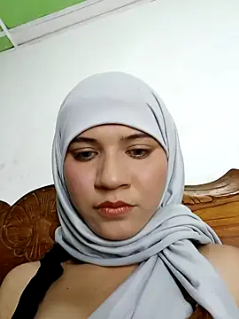 Snapshot of hanaa_18 chatting on February 7, 2025, 1:15 am hanaa 18 online show from February 7, 2025, 1:15 am