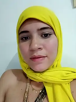 Snapshot of hanaa_18 chatting on February 23, 2025, 1:13 am hanaa 18 online show from February 23, 2025, 1:13 am