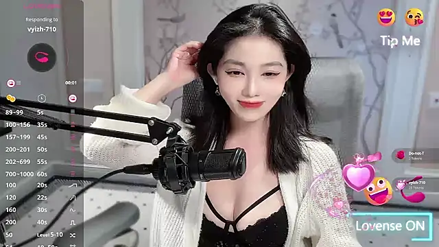 vyizh- online show from October 21, 2025, 12:15 pm