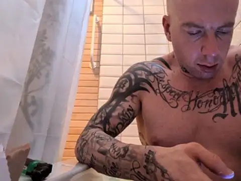 nicedicknicetats online show from January 16, 2026, 1:26 pm