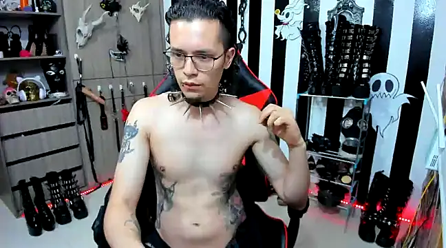 daven56 online show from December 29, 2024, 7:22 pm