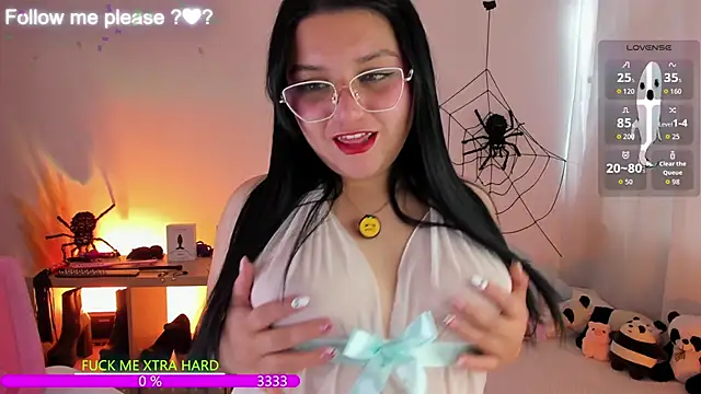 catha cat online show from October 6, 2025, 6:19 pm