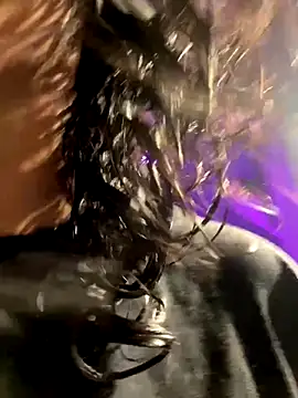 Amareto  online show from December 15, 2025, 11:16 am