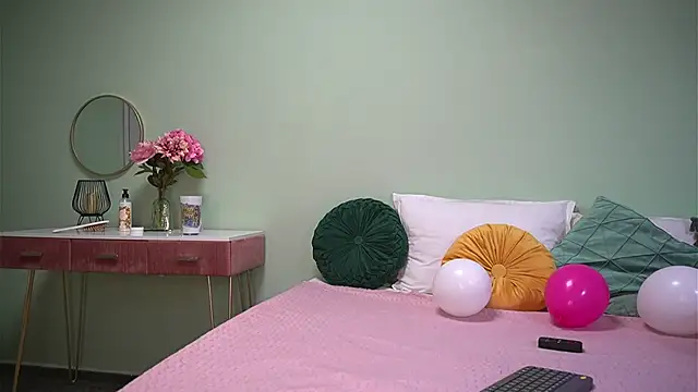 HaileyMoonn online show from March 11, 2025, 7:35 am