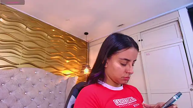 Andreita Jones online show from April 23, 2026, 11:27 am