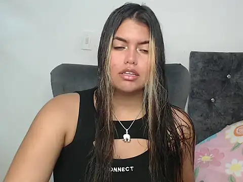 Snapshot of sweetkitty_16 chatting on February 12, 2026, 8:41 pm sweetkitty 16 online show from February 12, 2026, 8:41 pm