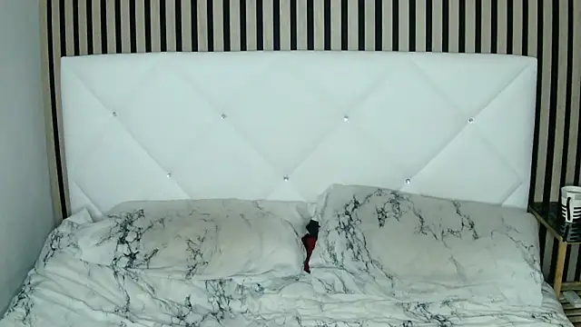 xxNoeliaxx online show from February 27, 2025, 8:13 am