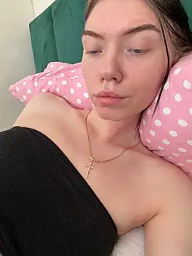 Lisaaa Alisa online show from March 31, 2026, 4:03 am