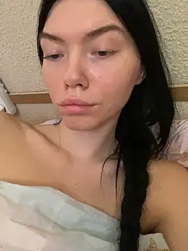 Lisaaa Alisa online show from September 25, 2025, 4:18 am