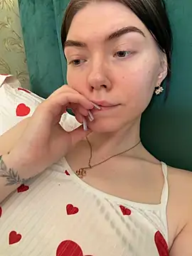 Lisaaa Alisa online show from February 20, 2026, 6:19 am