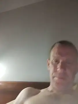 Snapshot of Blondinet92 chatting on May 29, 2026, 10:16 pm Blondinet92 online show from May 29, 2026, 10:16 pm