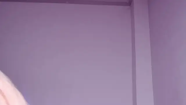 caarlywhitee online show from September 25, 2025, 12:05 am