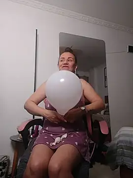 Snapshot of Marie_Mature chatting on July 9, 2026, 10:42 pm Marie Mature online show from July 9, 2026, 10:42 pm