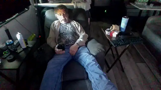 lateniter online show from March 13, 2026, 10:26 pm