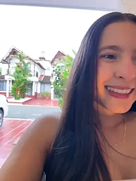 Snapshot of LittleDoll___ chatting on November 4, 2025, 10:24 pm LittleDoll online show from November 4, 2025, 10:24 pm