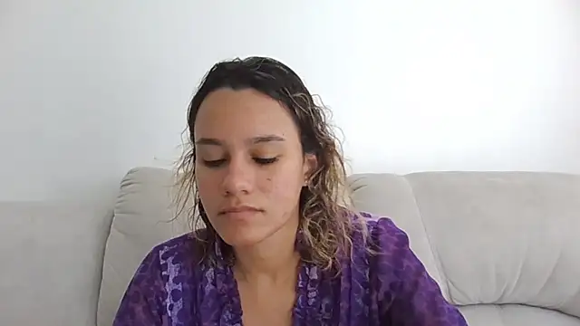 SamanthaWatson online show from May 19, 2026, 2:24 pm