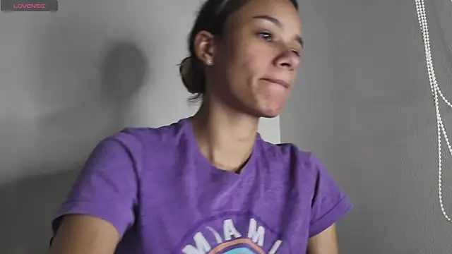 SamanthaWatson online show from October 2, 2025, 1:31 am