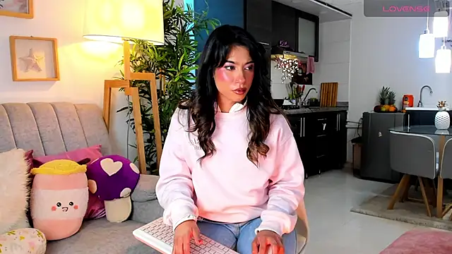 Issa cooper online show from October 10, 2025, 12:22 am