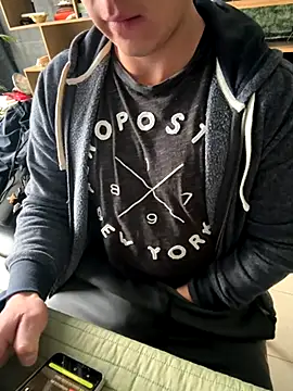 97banana online show from October 29, 2025, 9:47 pm