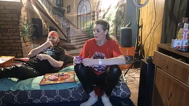 PropertyAndBiker online show from March 3, 2025, 10:42 pm