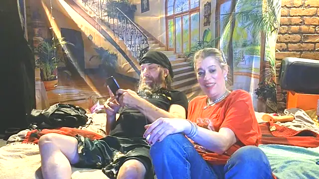 PropertyAndBiker online show from October 16, 2025, 11:24 pm