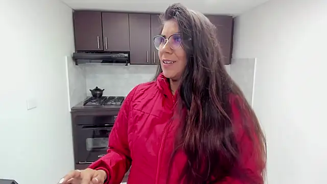 Luna Dumont online show from September 30, 2025, 11:16 am