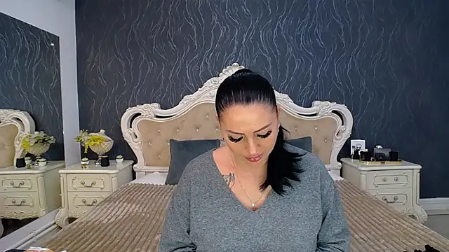 Lauren Saint online show from February 13, 2025, 9:09 am