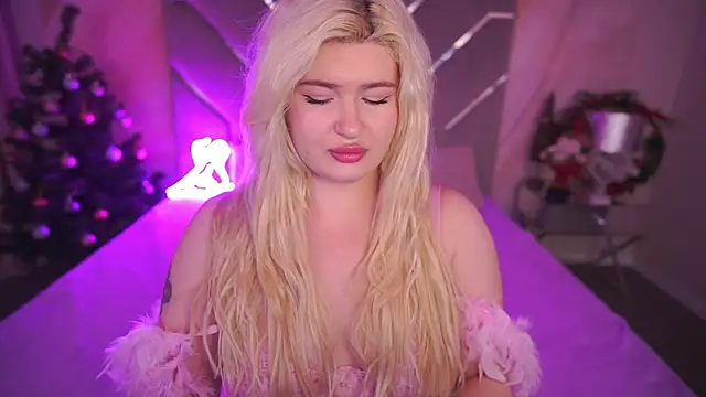 CocoSecretss online show from January 4, 2025, 8:17 am