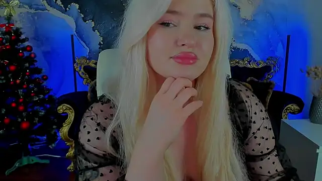 CocoSecretss online show from December 30, 2024, 10:43 am