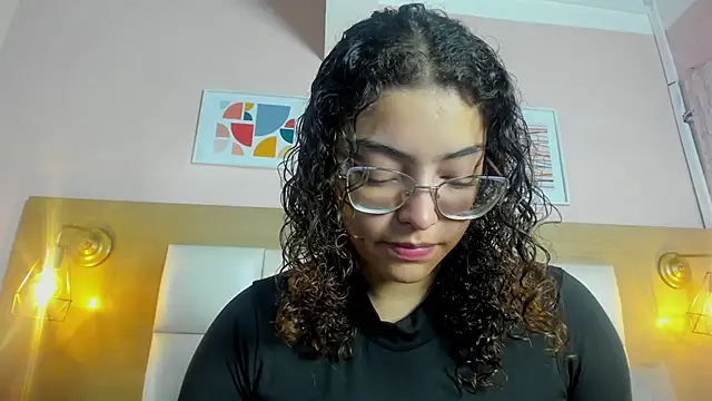 Dollar-girl online show from March 6, 2025, 11:47 am