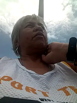 DirtyBIianca online show from September 13, 2025, 5:24 pm