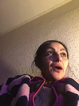 Snapshot of ChantalXOrchid chatting on February 3, 2026, 9:42 pm ChantalXOrchid online show from February 3, 2026, 9:42 pm