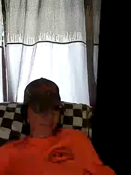 SidneyRaee online show from March 3, 2025, 6:46 pm