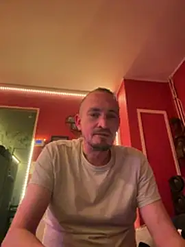 Denislamalice34 online show from March 5, 2026, 9:00 pm