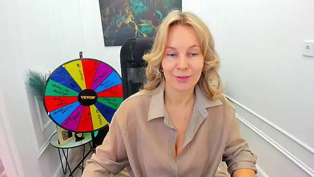 Sinty Devis online show from March 19, 2026, 4:34 am