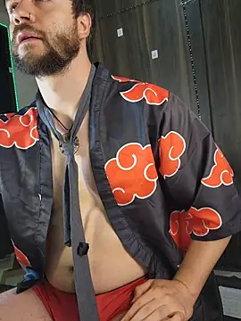 just maxii online show from November 29, 2025, 12:44 am