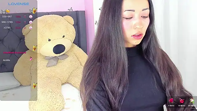 Snapshot of SophiaLiu chatting on February 4, 2025, 11:49 pm SophiaLiu online show from February 4, 2025, 11:49 pm