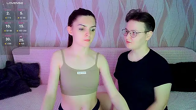  crazy baby  online show from October 16, 2025, 9:12 pm