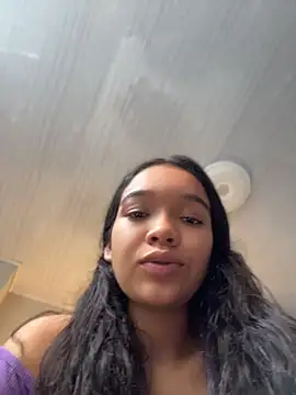 Nina-Eros1 online show from April 14, 2026, 6:02 pm